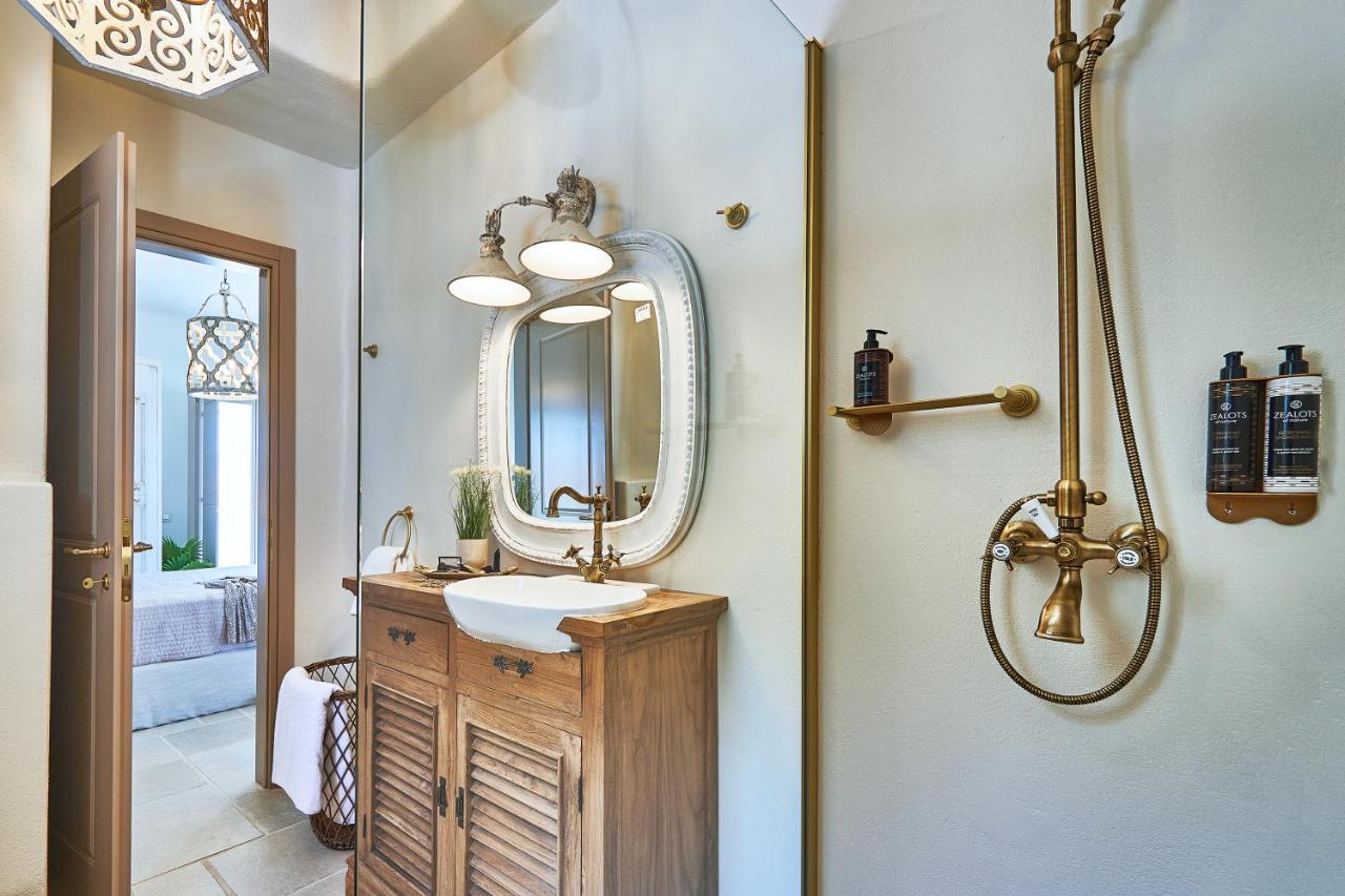 Aqua Mykonos Suites - Adults Only Tourlos Bagian luar foto
