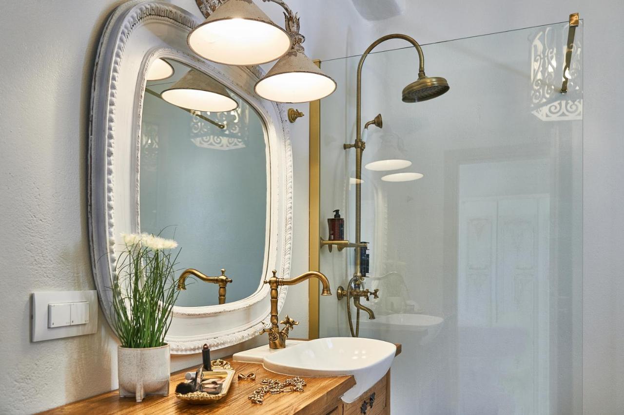 Aqua Mykonos Suites - Adults Only Tourlos Bagian luar foto