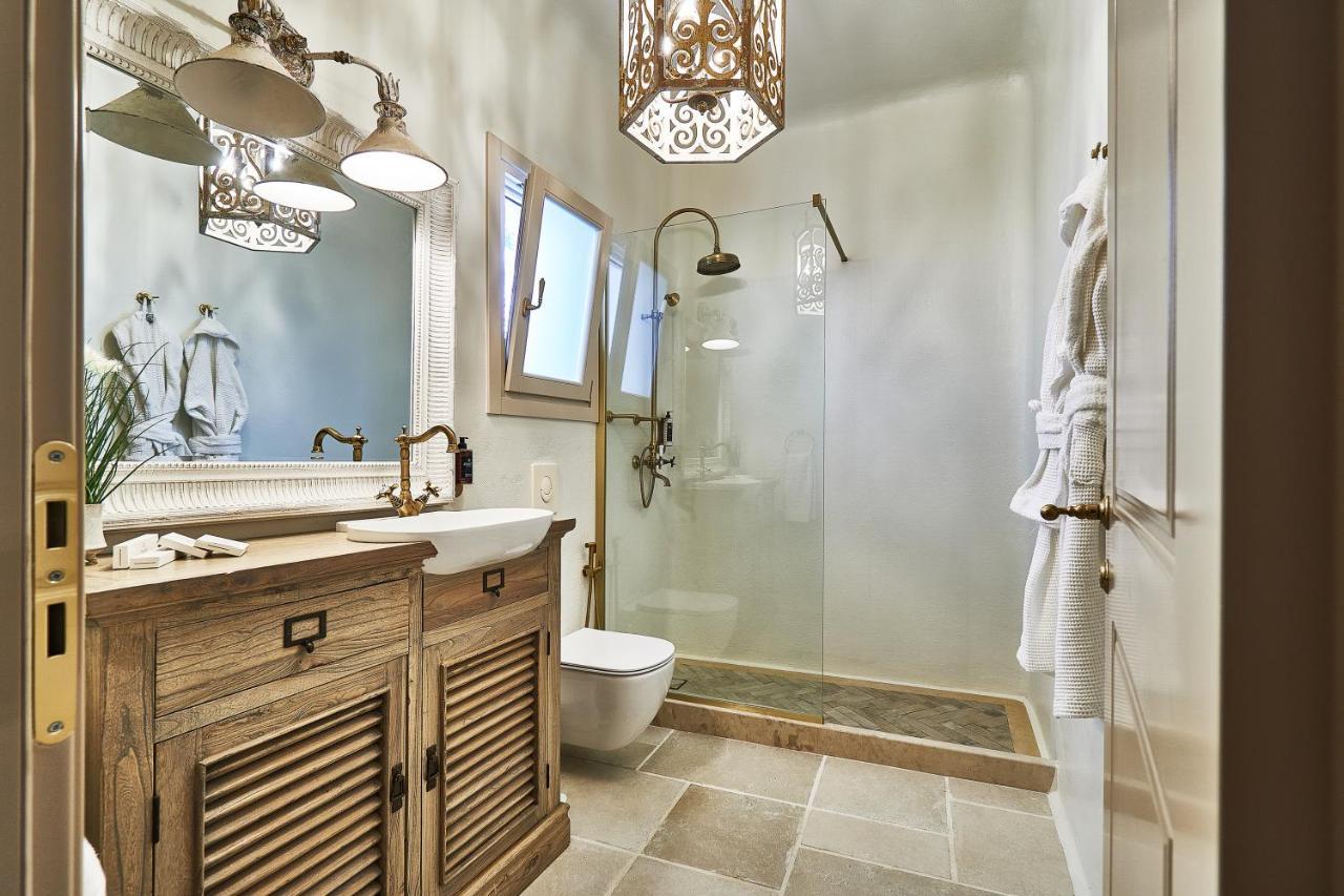 Aqua Mykonos Suites - Adults Only Tourlos Bagian luar foto