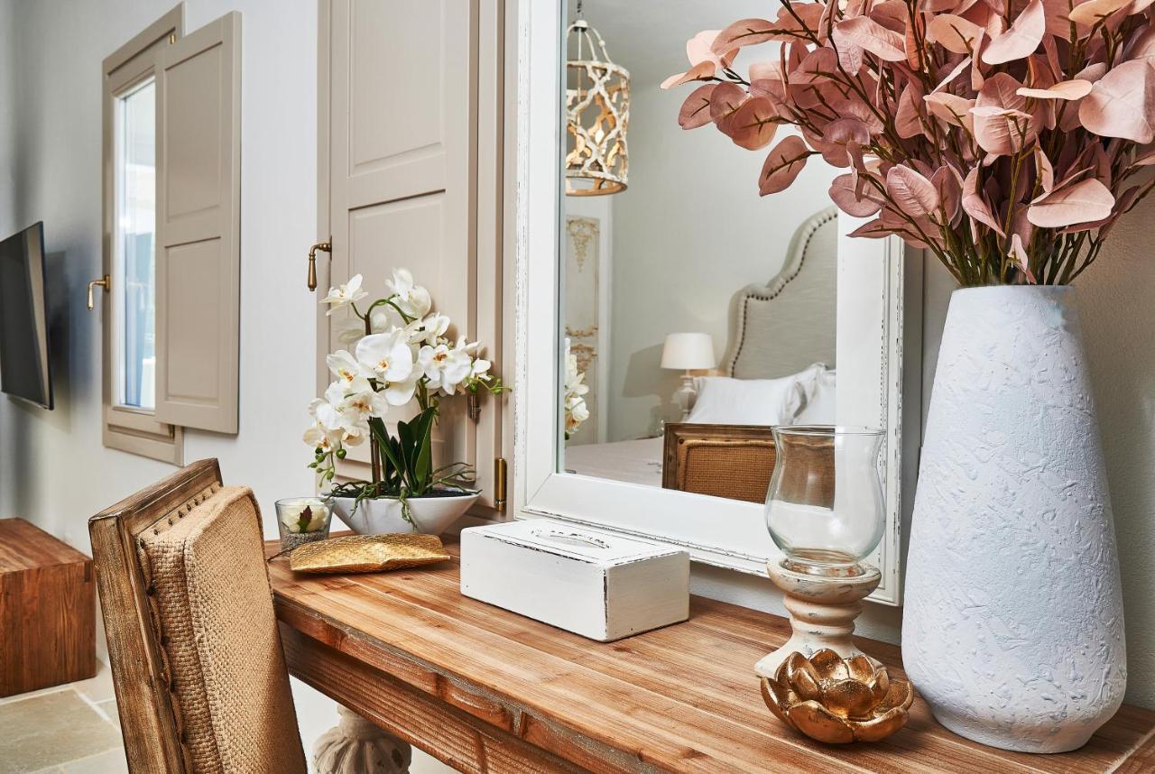 Aqua Mykonos Suites - Adults Only Tourlos Bagian luar foto